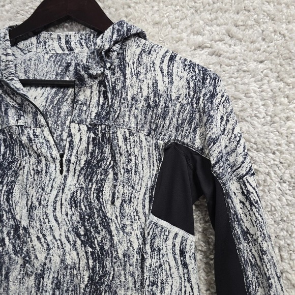 Lululemon Runbeam Hoodie Womens Small Black White Texture Twist Active Running - Picture 3 of 11